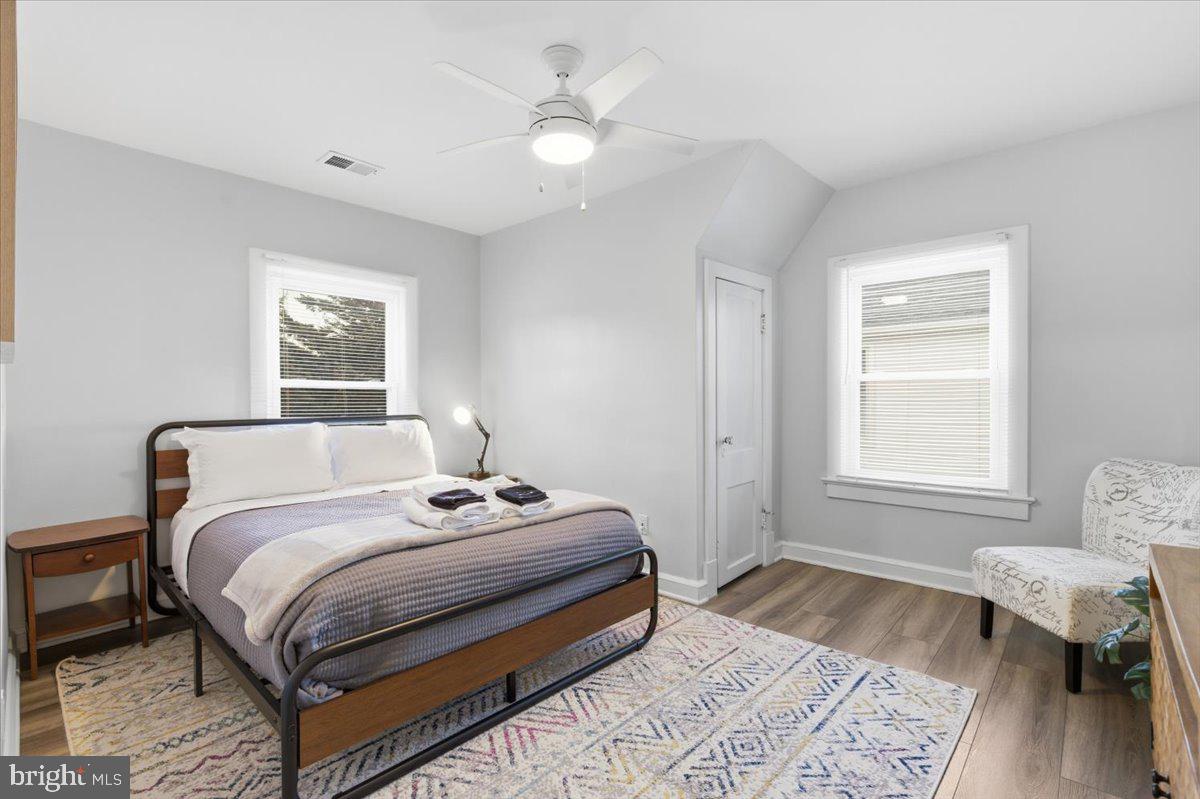 ADDISON HEIGHTS - Residential