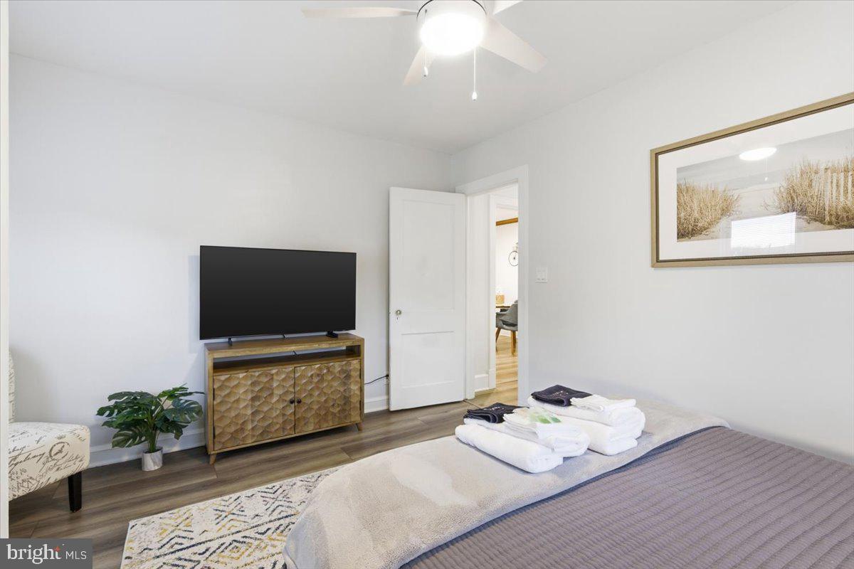 ADDISON HEIGHTS - Residential