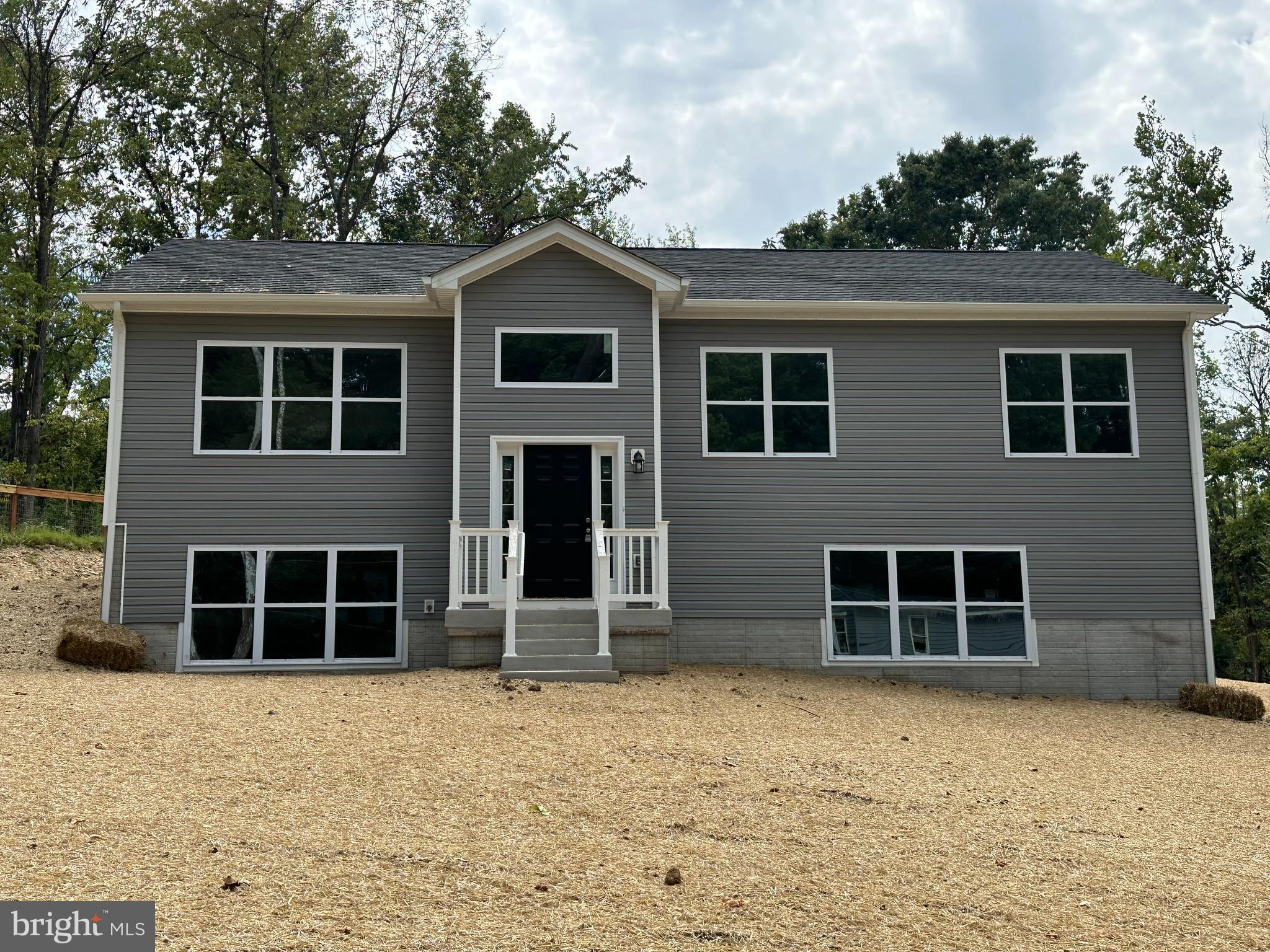 KEYES FERRY ACRES - Residential