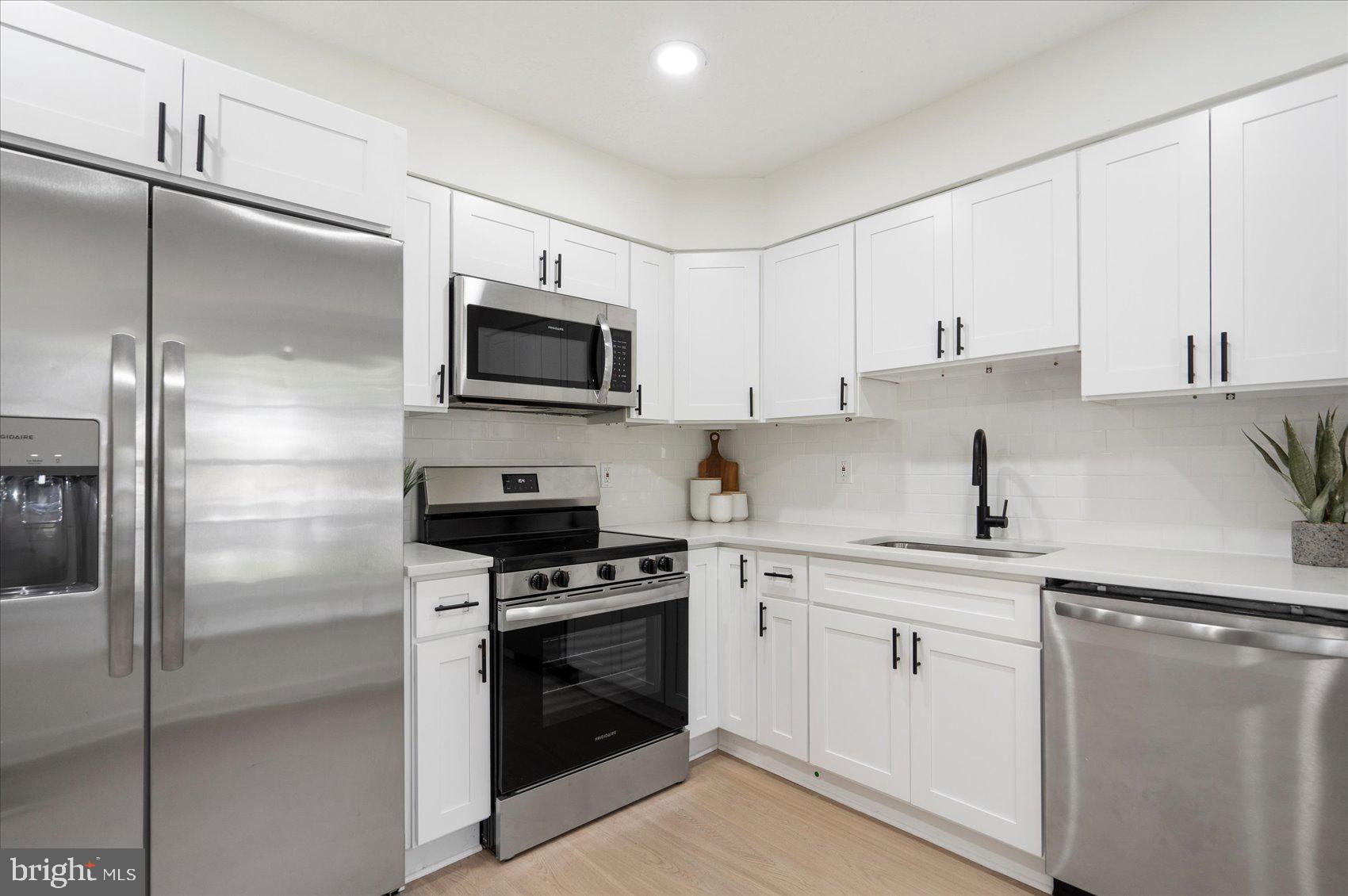 BOX HILL NORTH - Residential