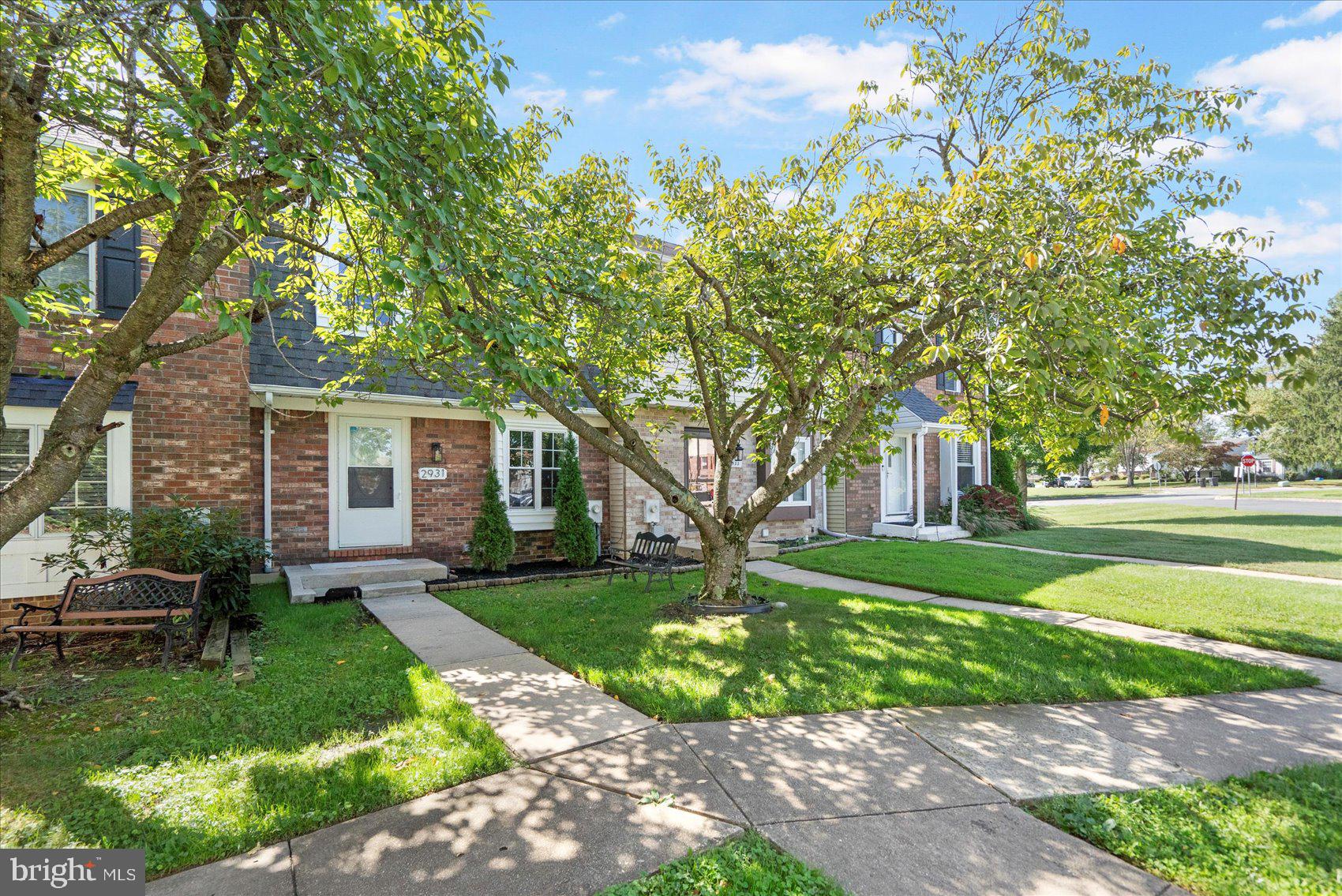 2931 SHELLEY COURT