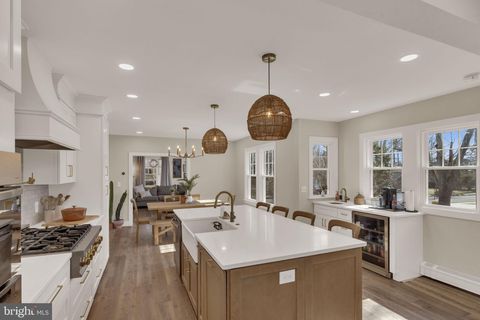 Homes For Sale - 508 Lakeview Avenue<br/> PITMAN, NJ 08071