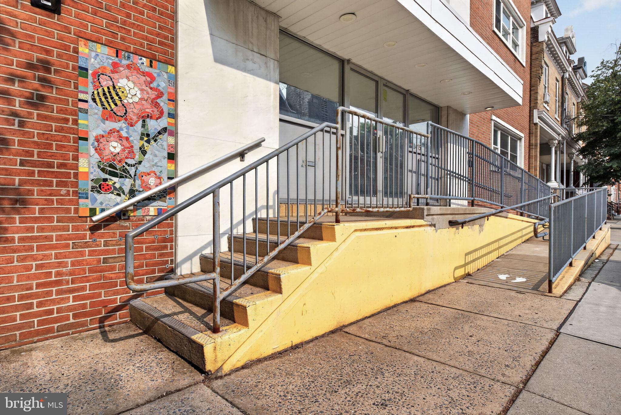 413 S QUEEN STREET 415