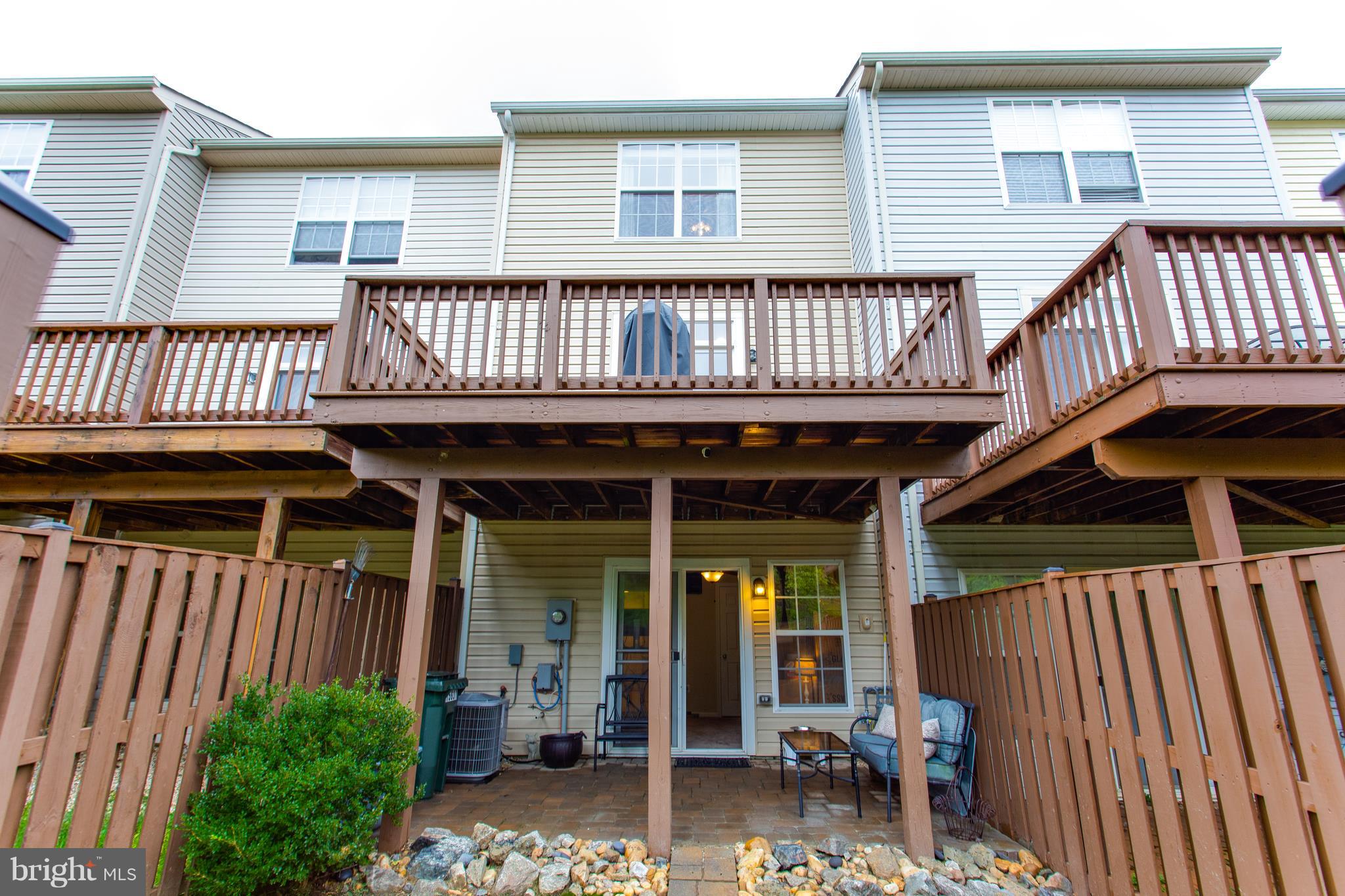 POWELLS RUN VILLAGE COND - Residential