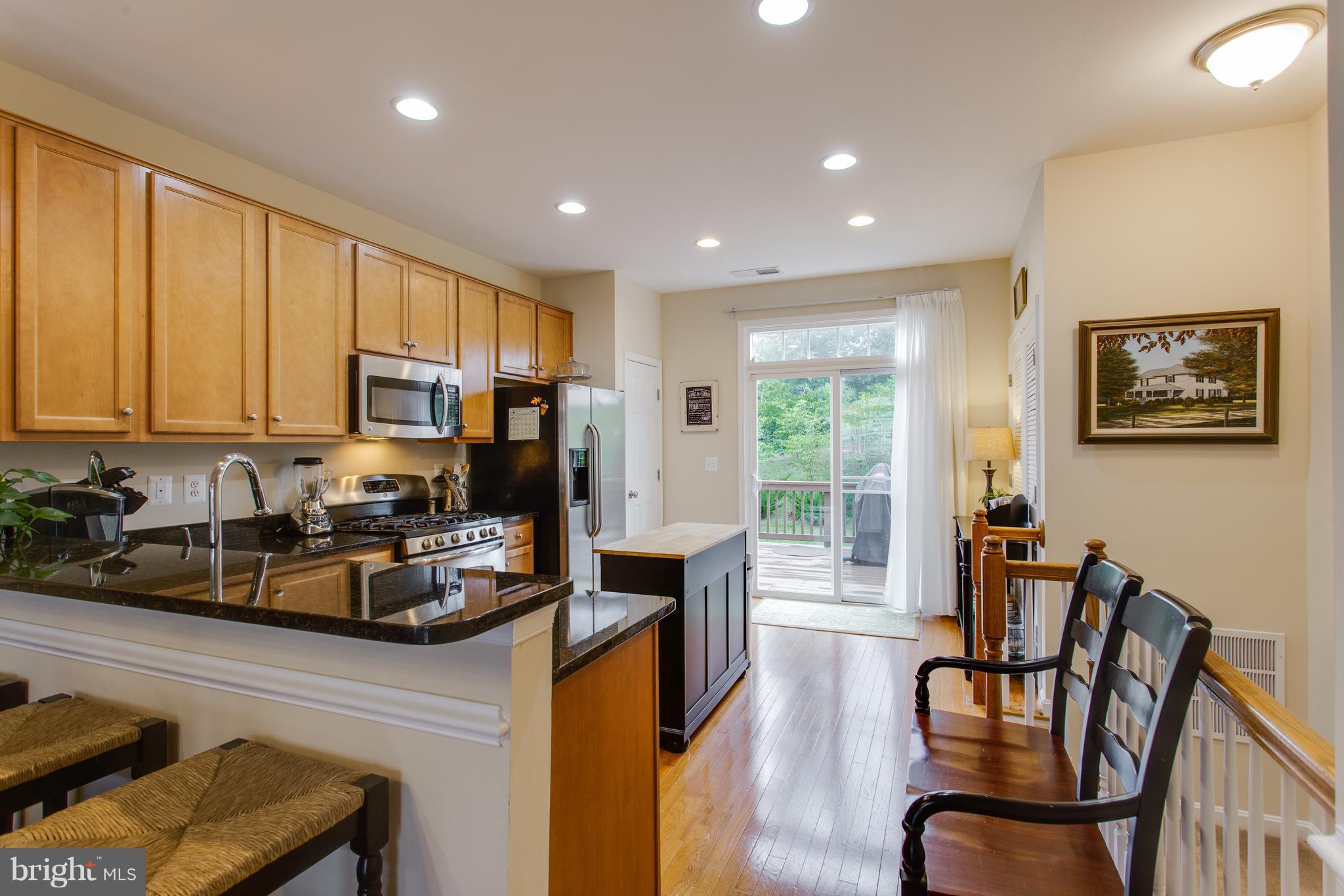 POWELLS RUN VILLAGE COND - Residential