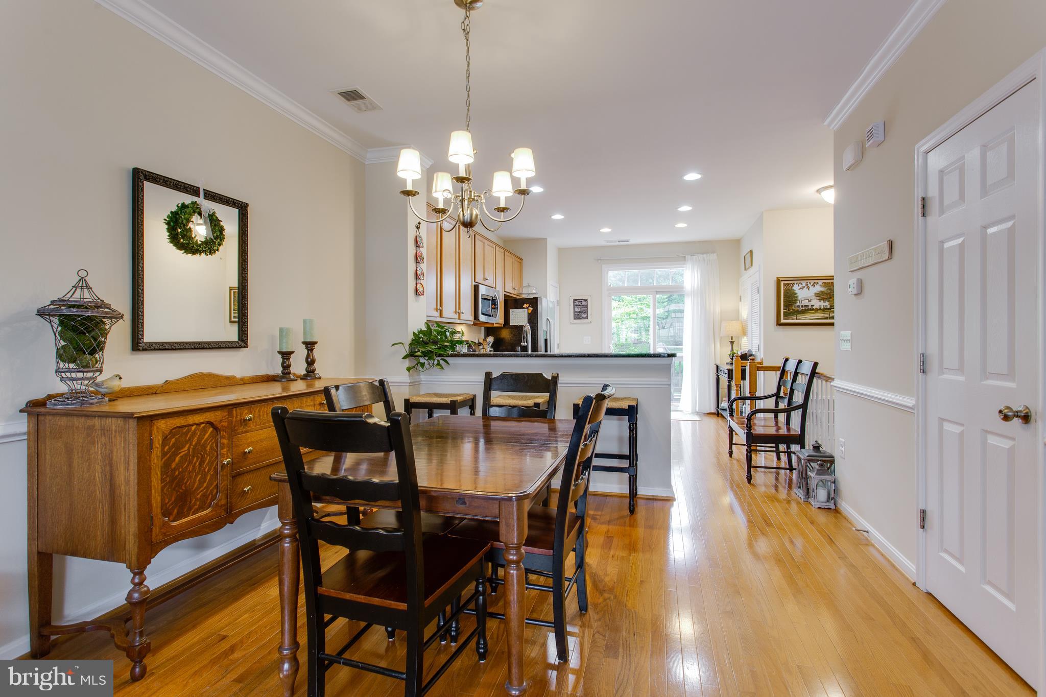 POWELLS RUN VILLAGE COND - Residential