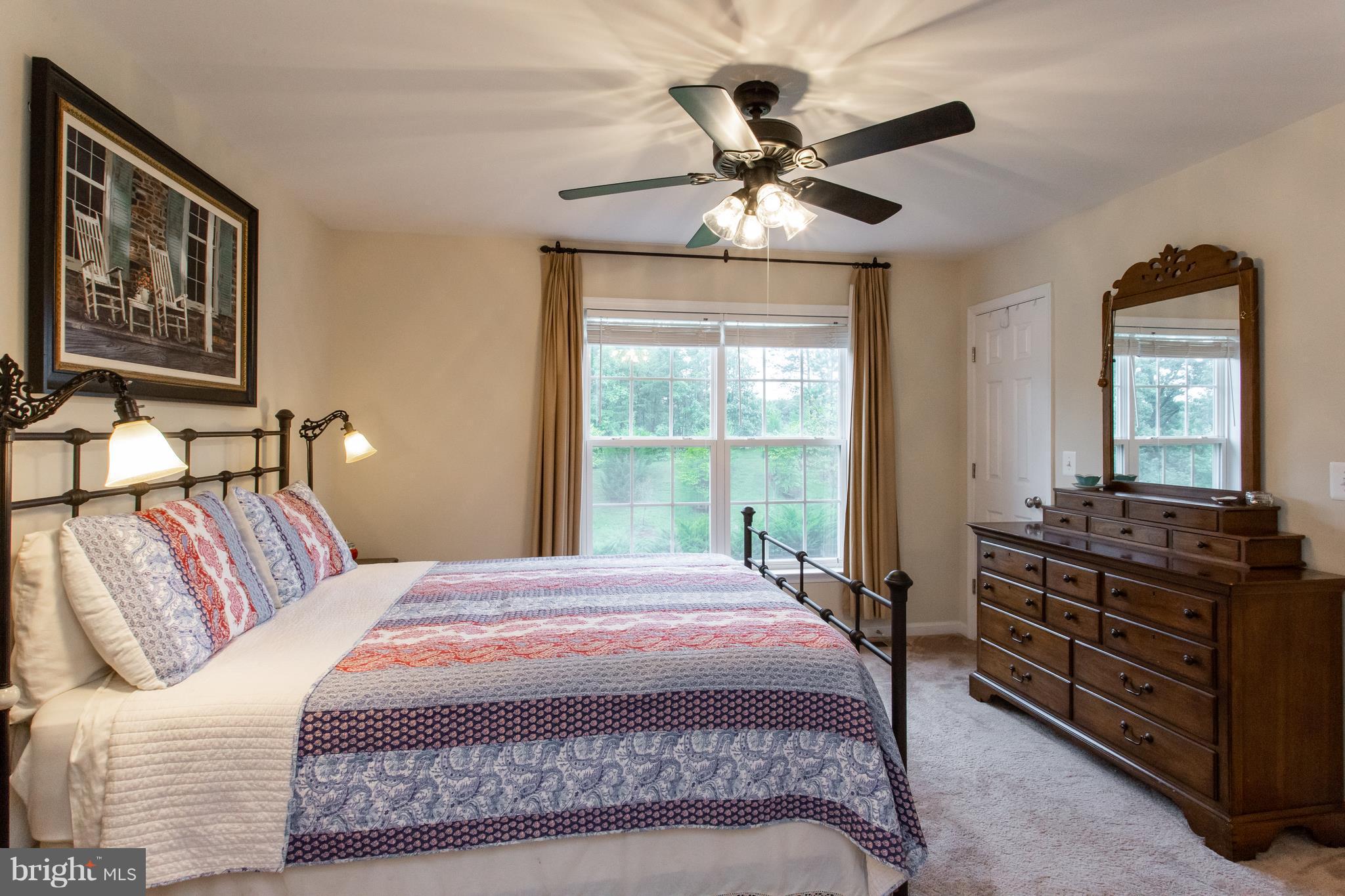 POWELLS RUN VILLAGE COND - Residential