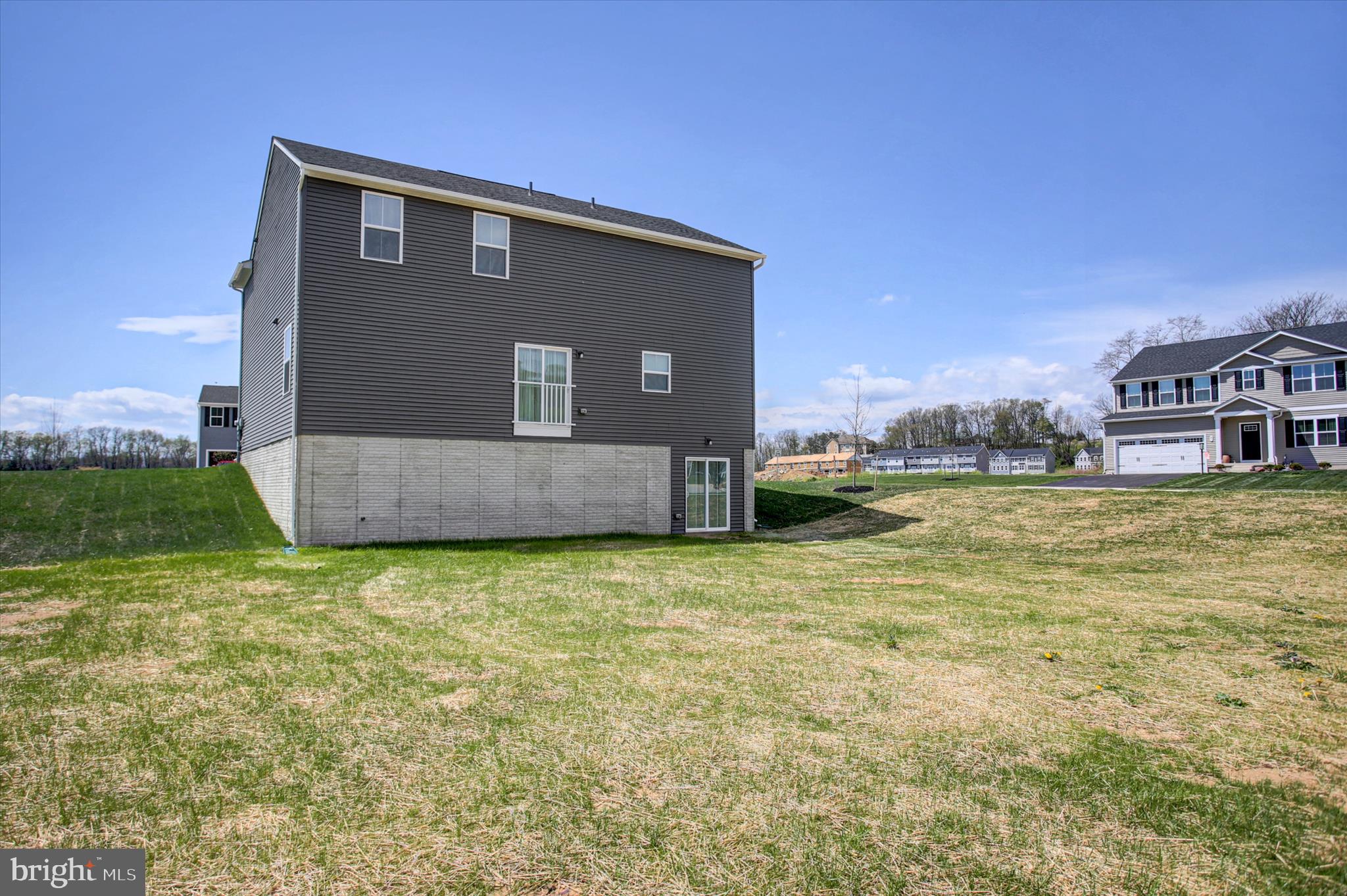 SUMMERFIELD - Residential