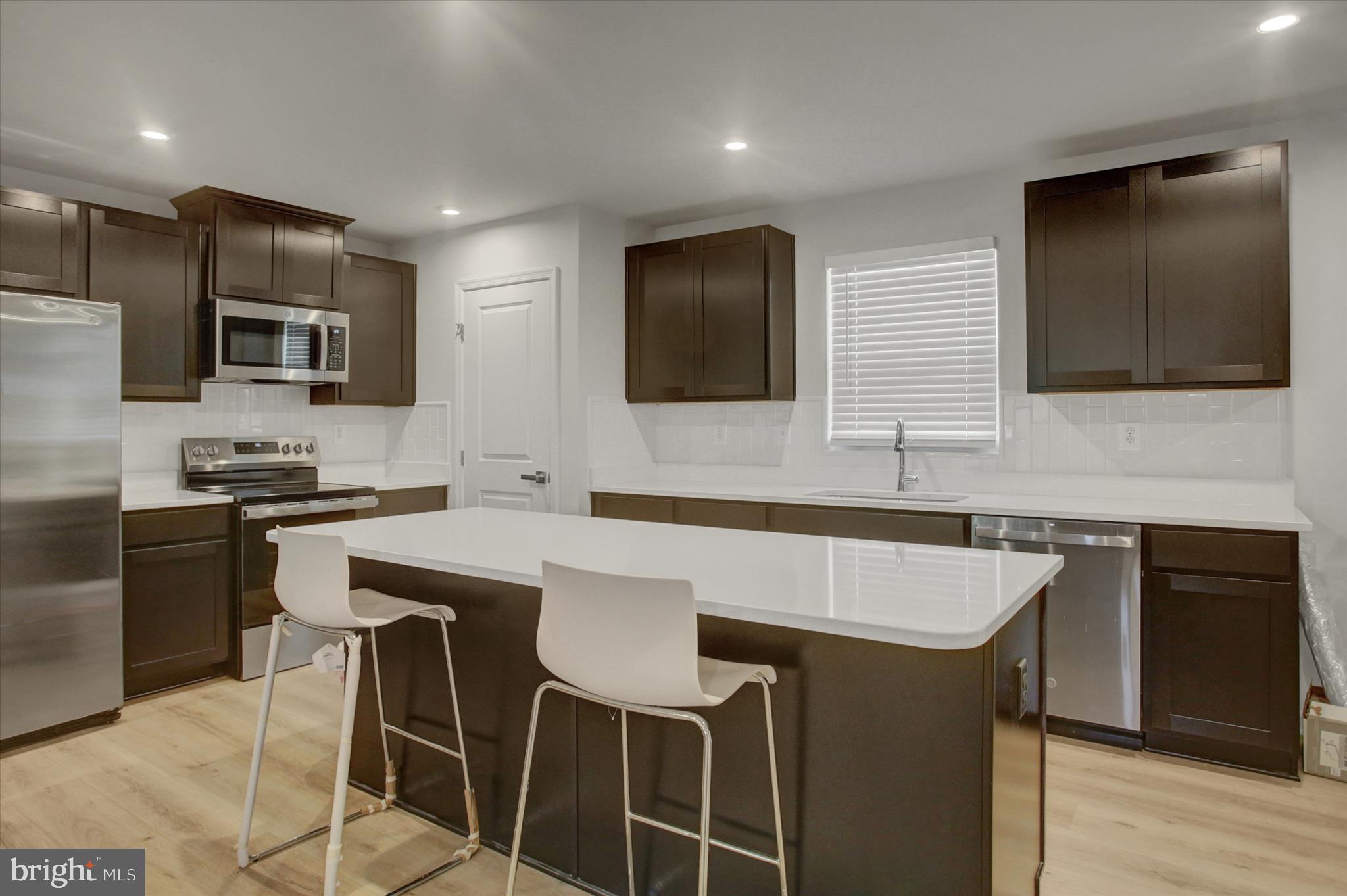 SUMMERFIELD - Residential