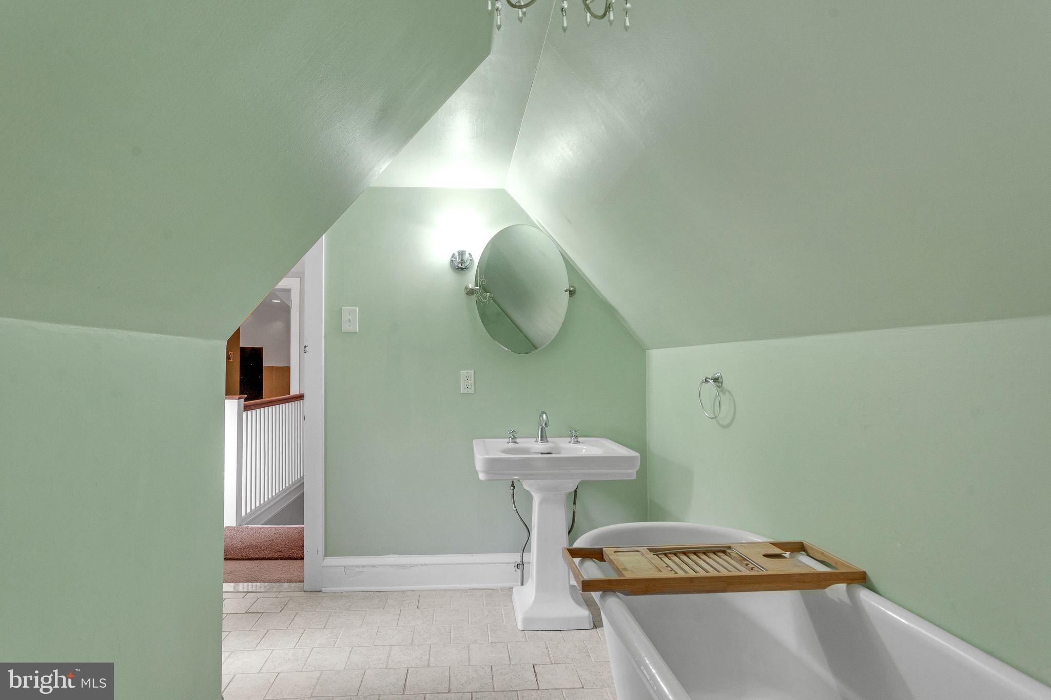 WYNDMOOR - Residential