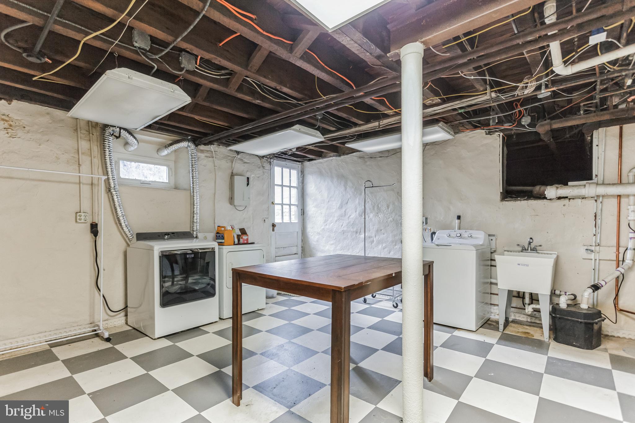 WYNDMOOR - Residential