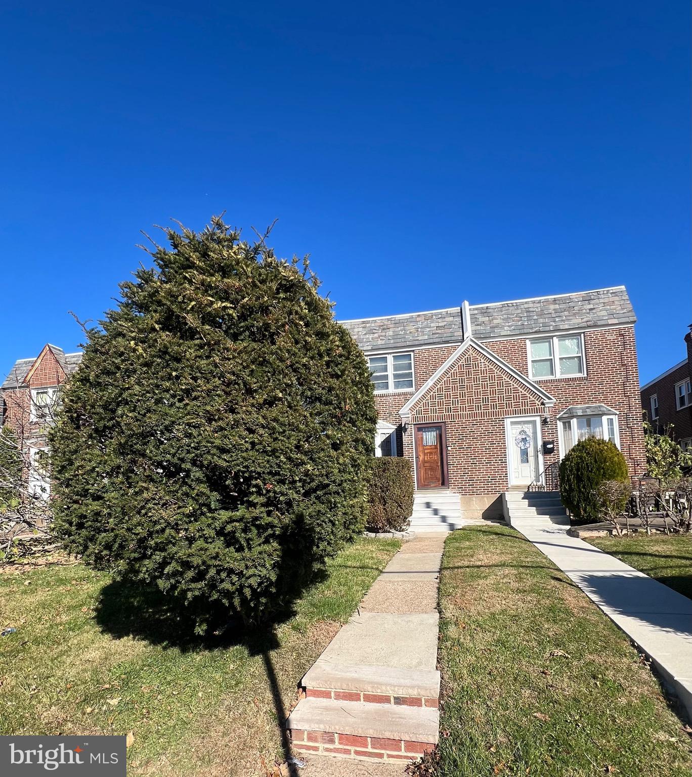 CASTOR GARDENS - Residential