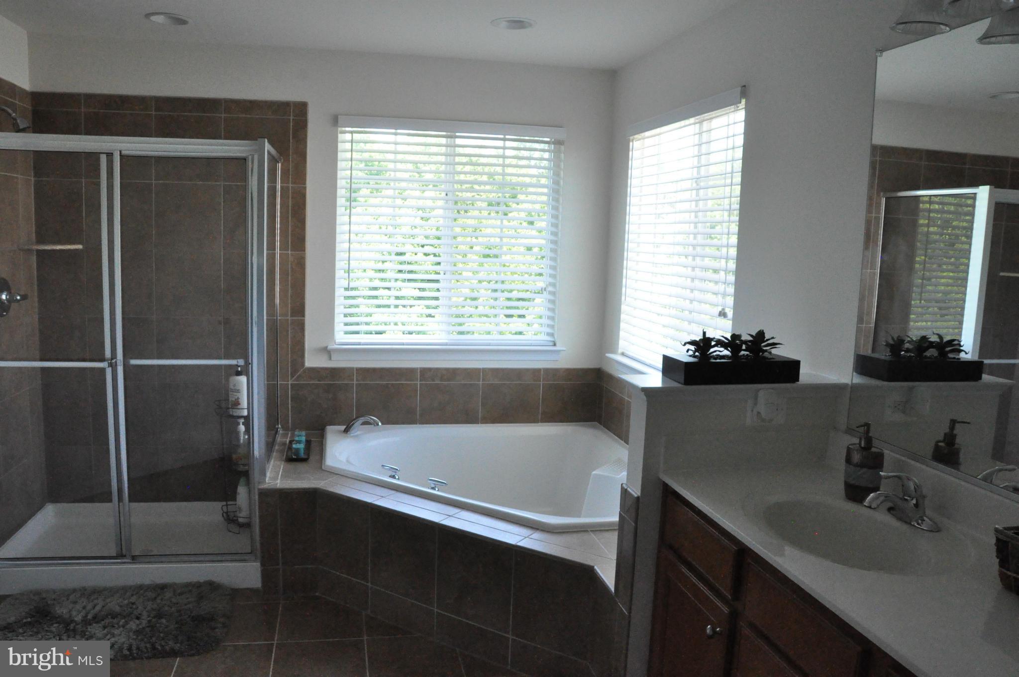 FORGE RESERVE - Residential