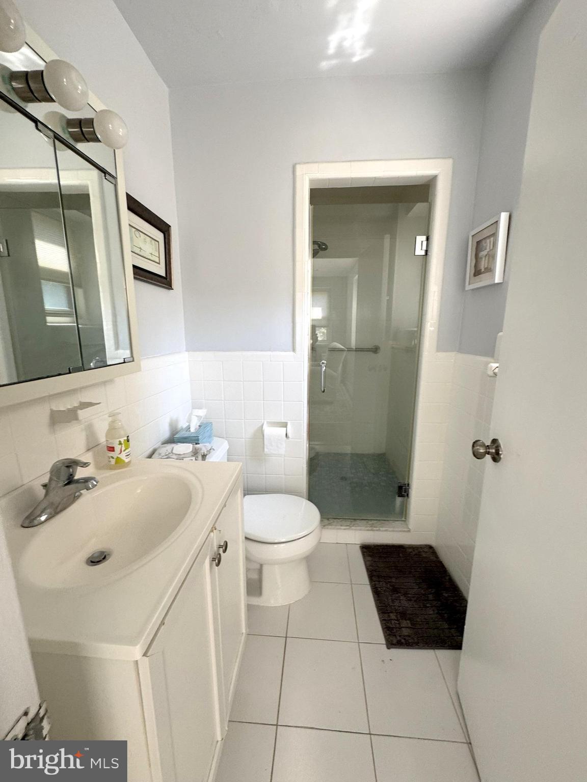 LATCHS LANE - Residential