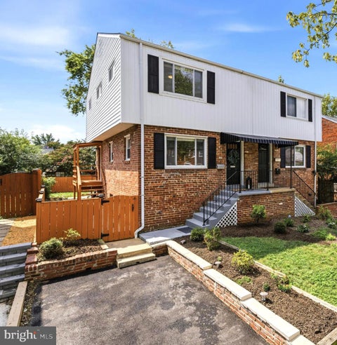 Photo of 11 E Myrtle Street 1/2 #1/2, ALEXANDRIA, VA 22301 (MLS # VAAX2065380)