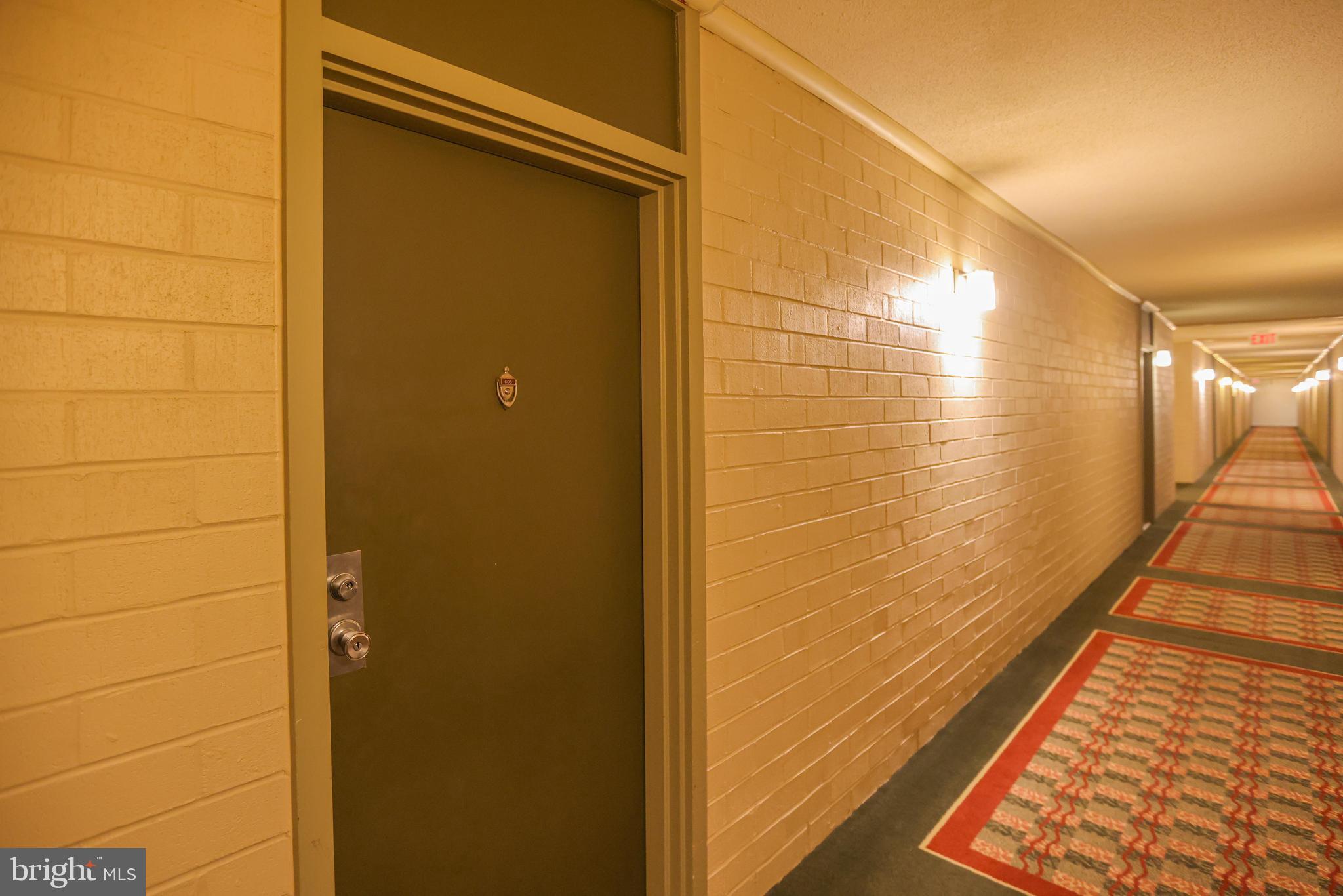 WOODLAKE TOWERS - Residential