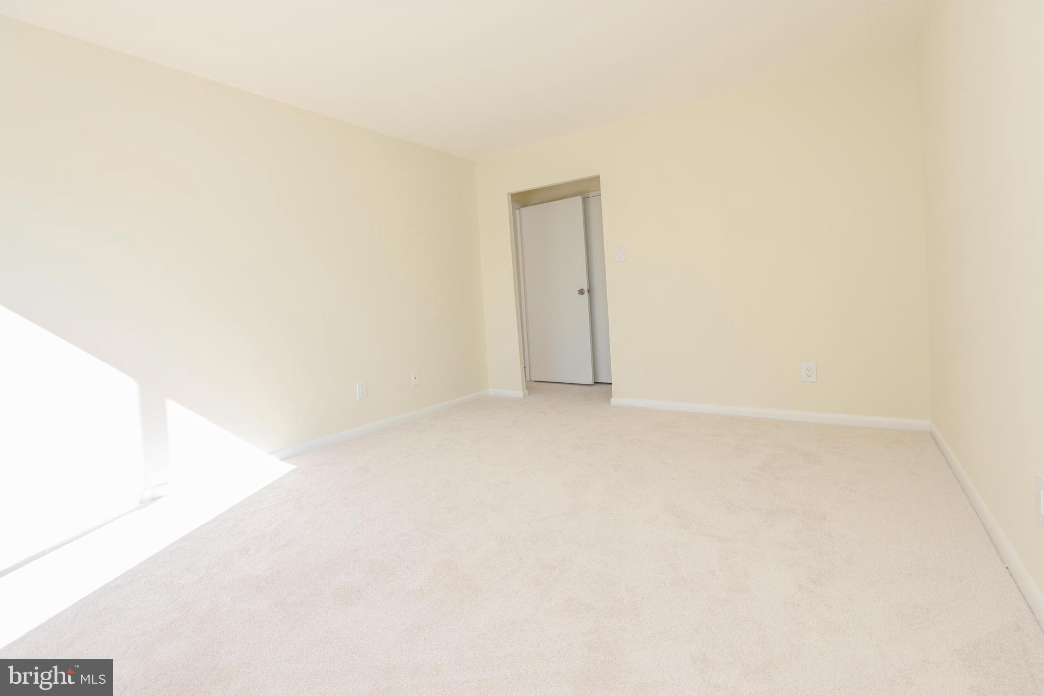 WOODLAKE TOWERS - Residential