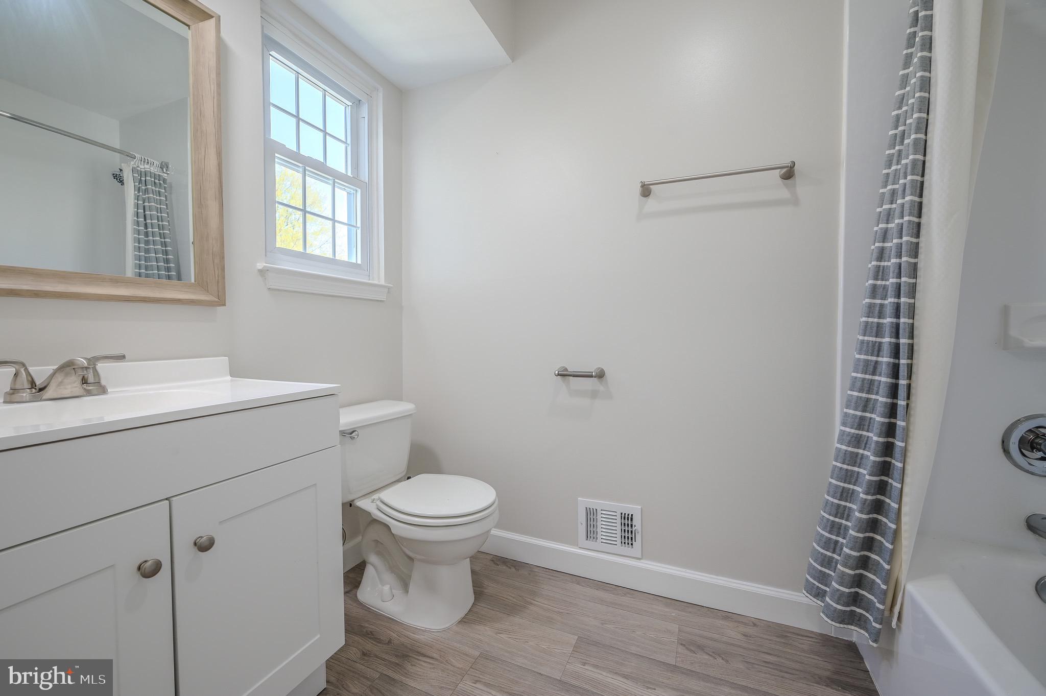 STRATFORD GLEN - Residential