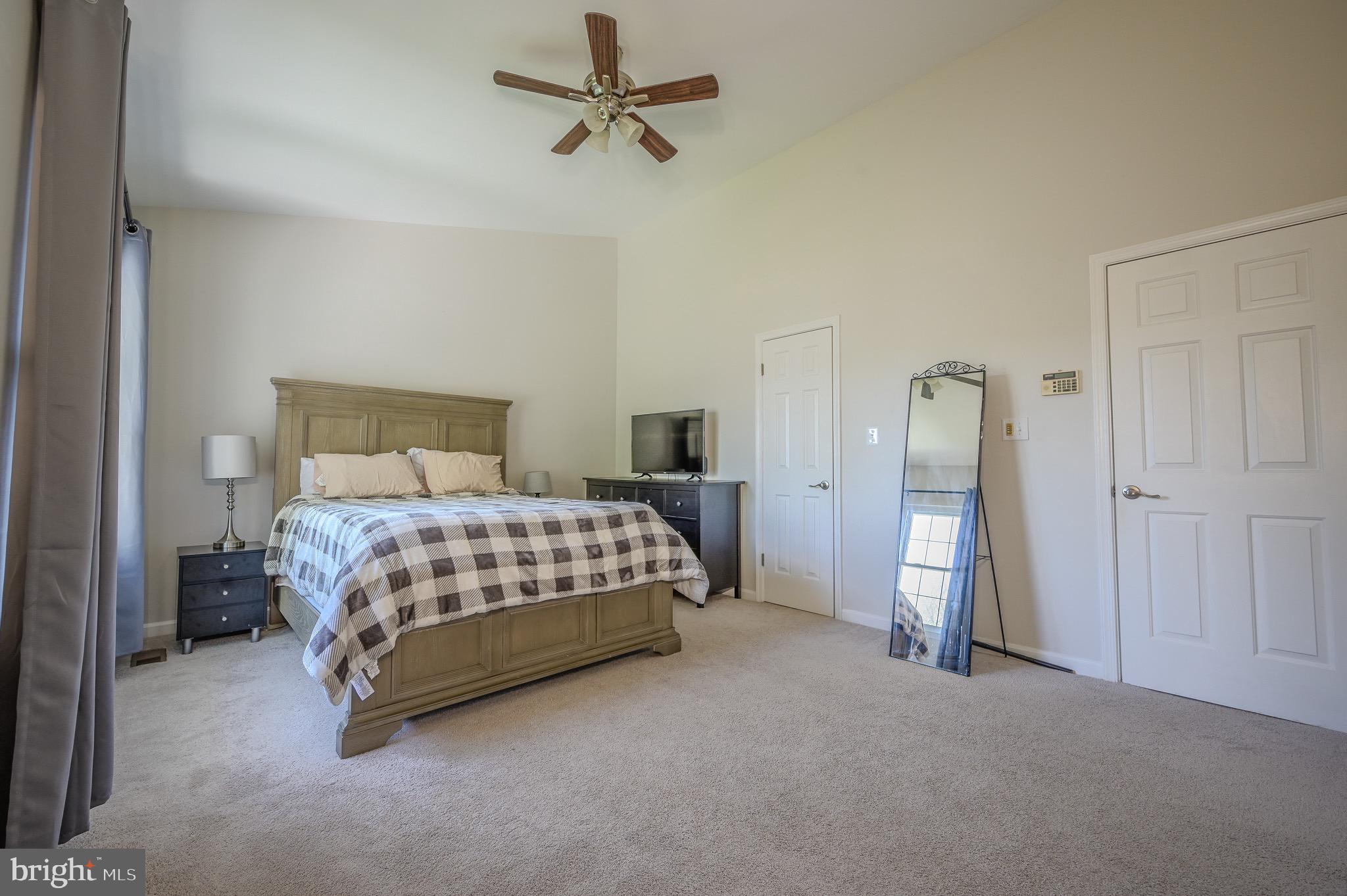 STRATFORD GLEN - Residential