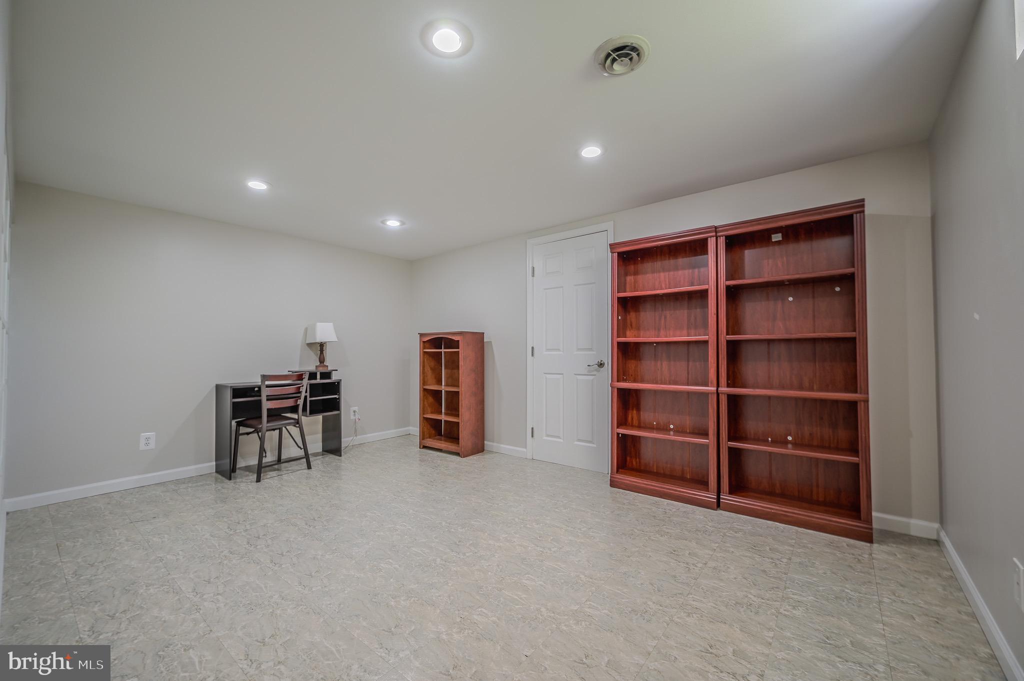 STRATFORD GLEN - Residential