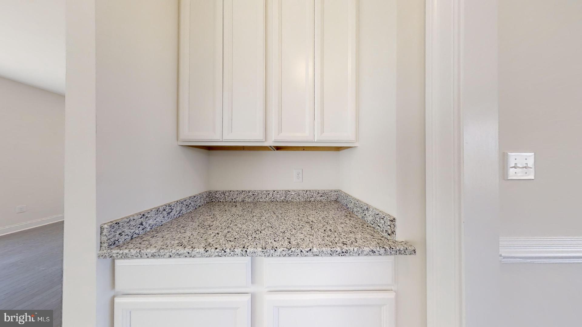 GARRISON LAKE GREE - Residential