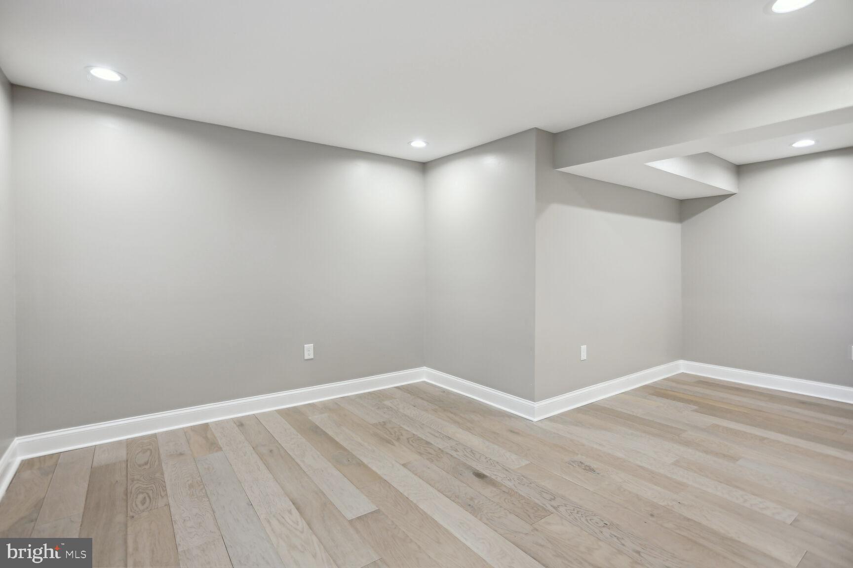 HILLCREST HEIGHTS - Residential