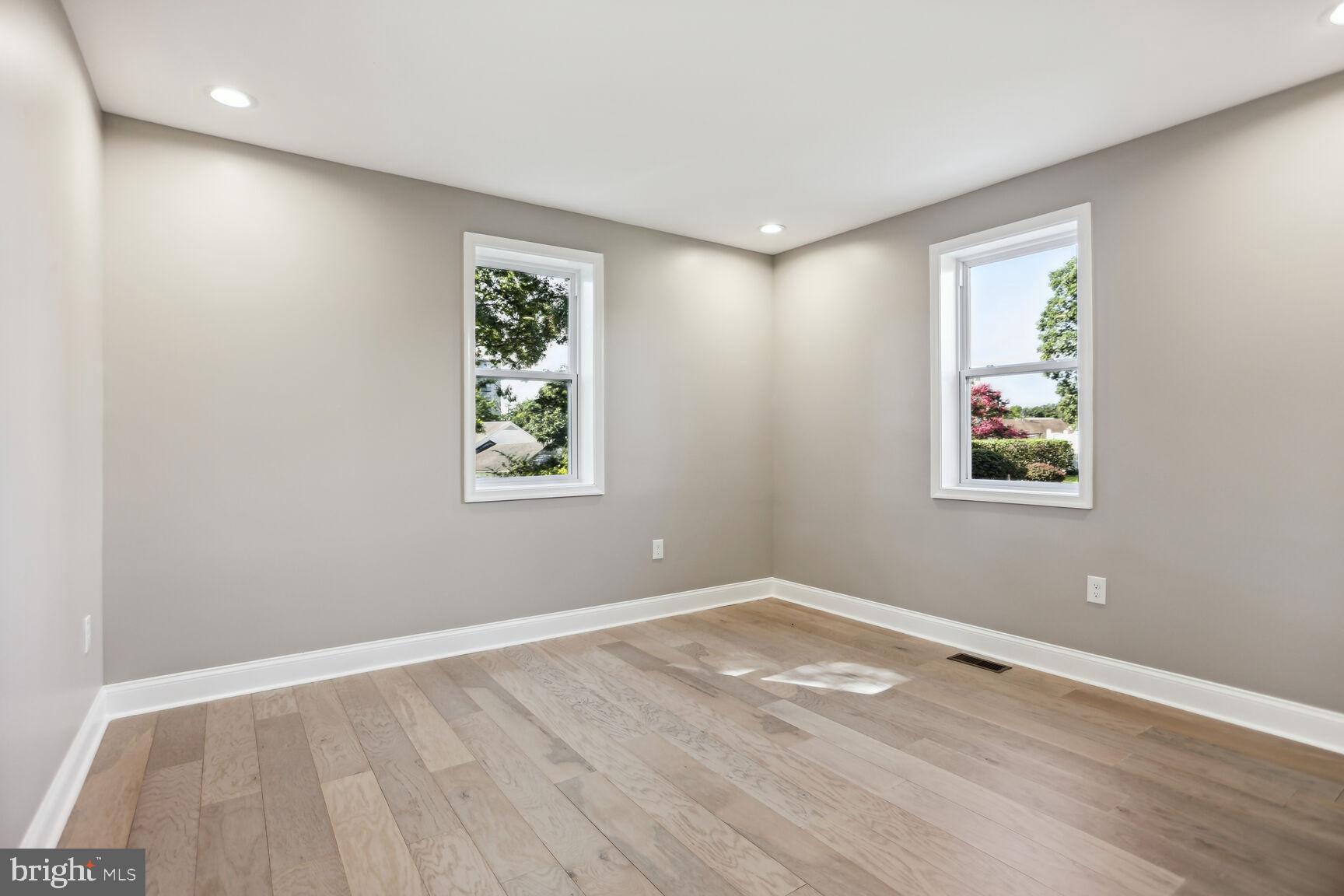 HILLCREST HEIGHTS - Residential