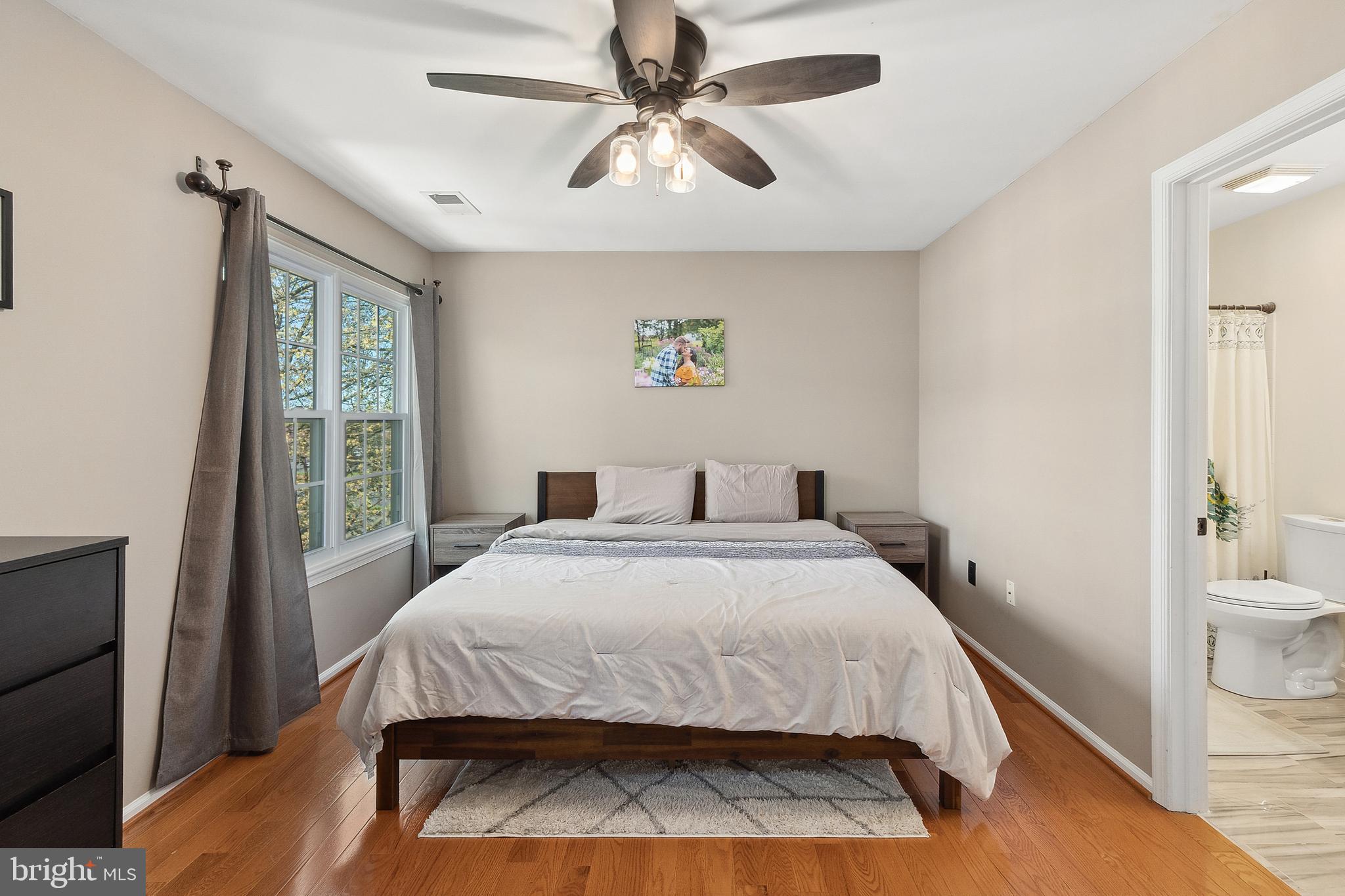 ASHBURN VILLAGE - Residential