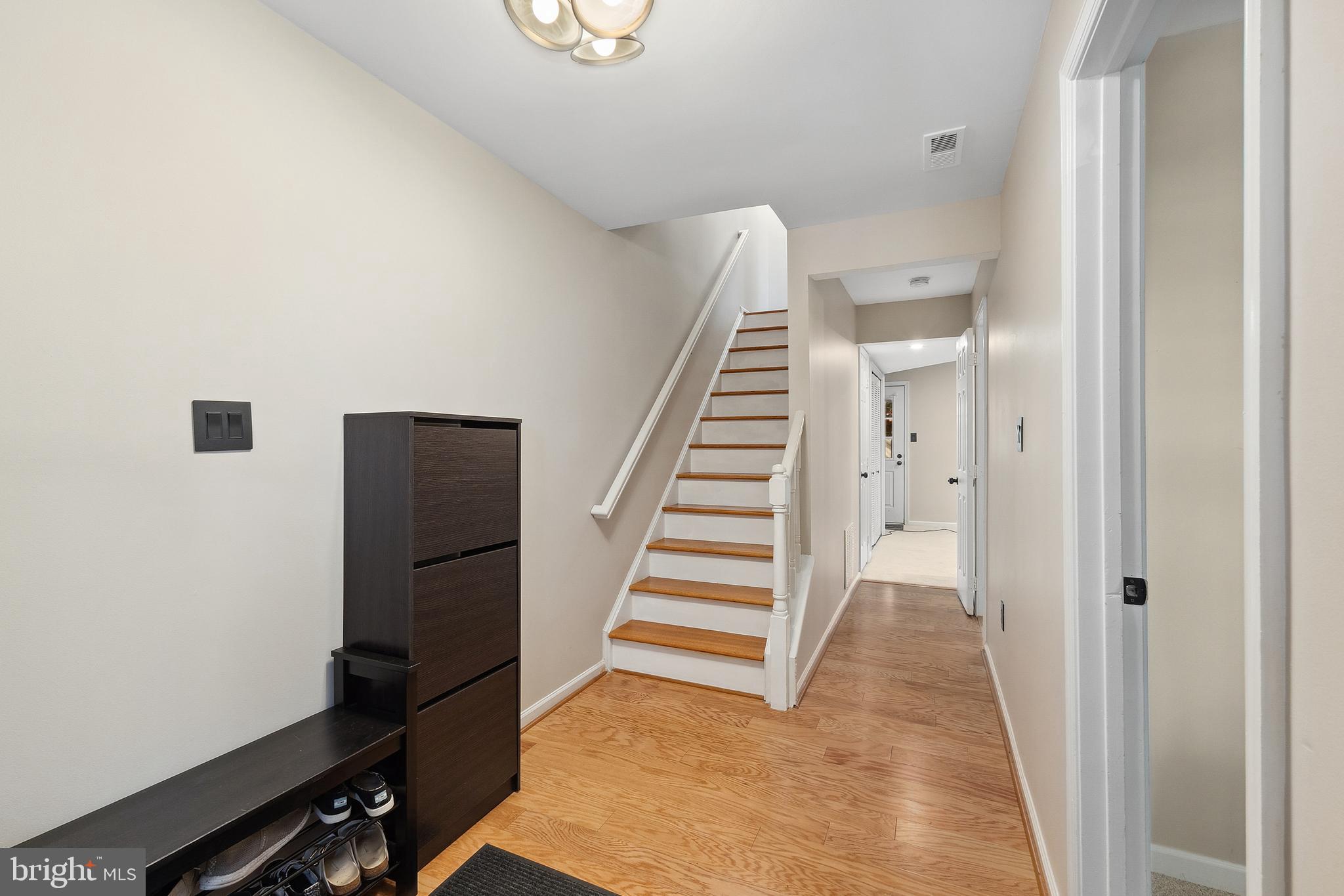 ASHBURN VILLAGE - Residential