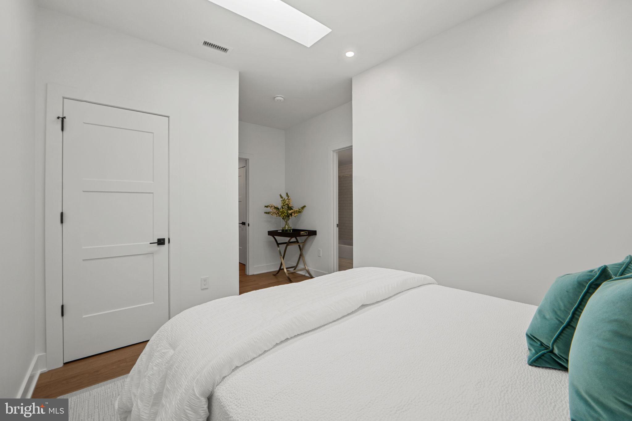 DOWNTOWN FREDERICK - Residential