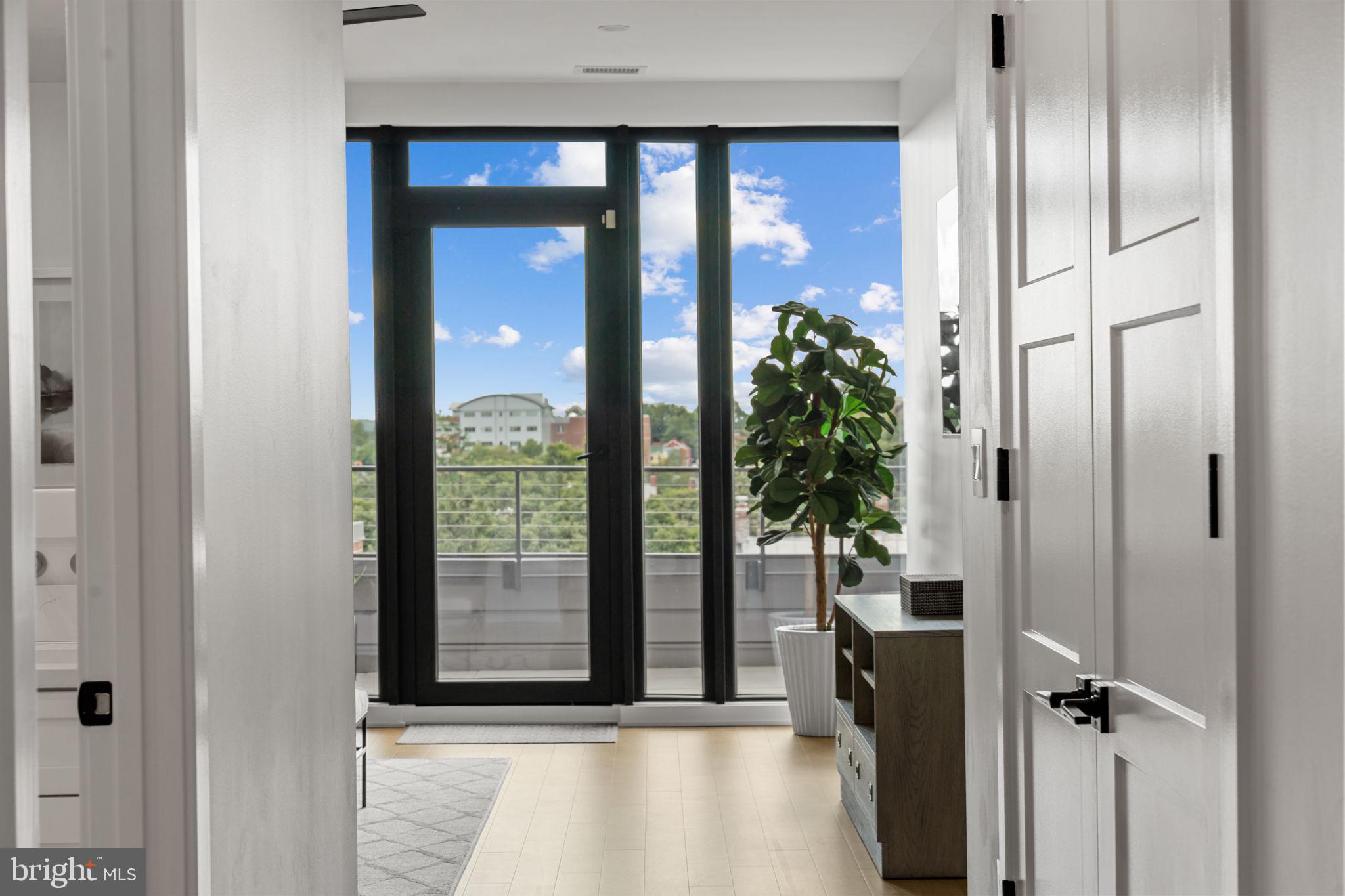 DOWNTOWN FREDERICK - Residential