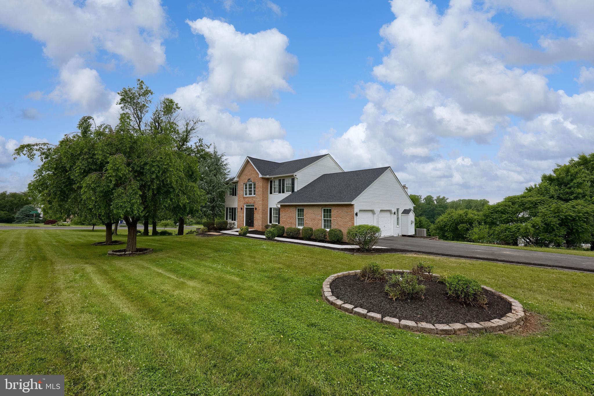 122 BEACON HILL ROAD