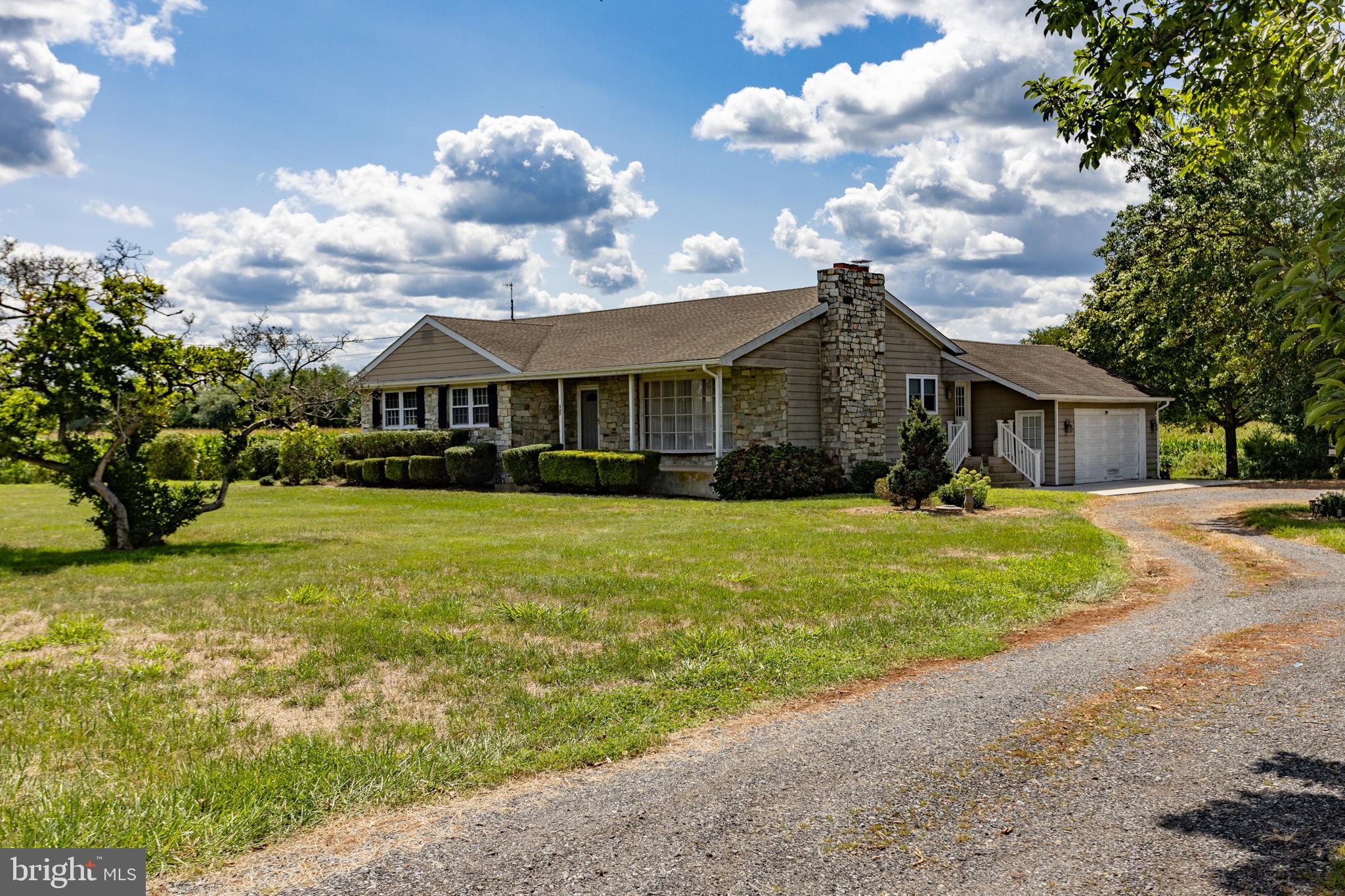 355 EAYRESTOWN