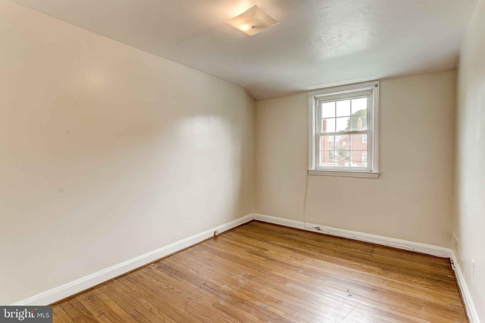 KNETTISHALL - Residential