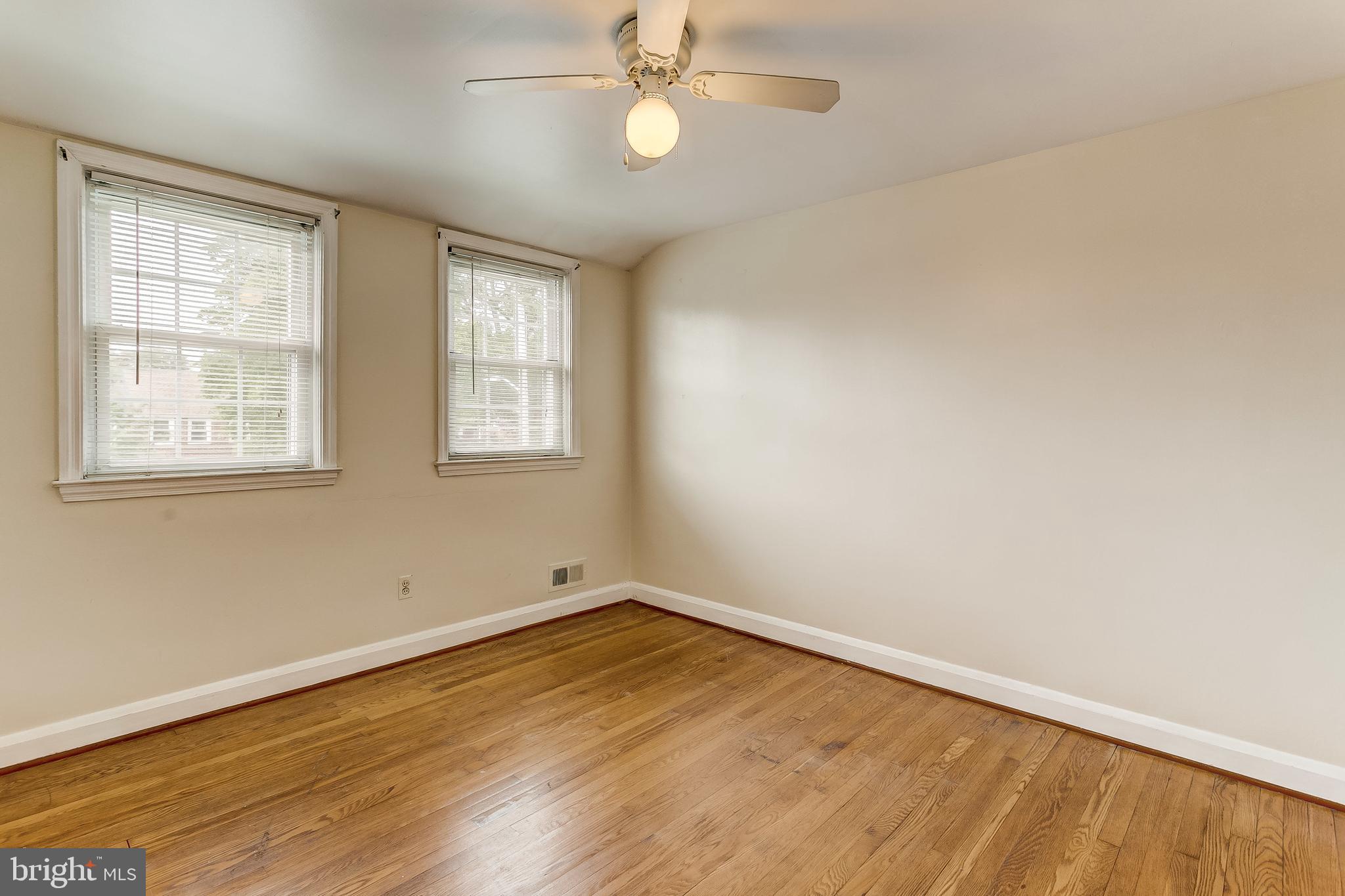 KNETTISHALL - Residential