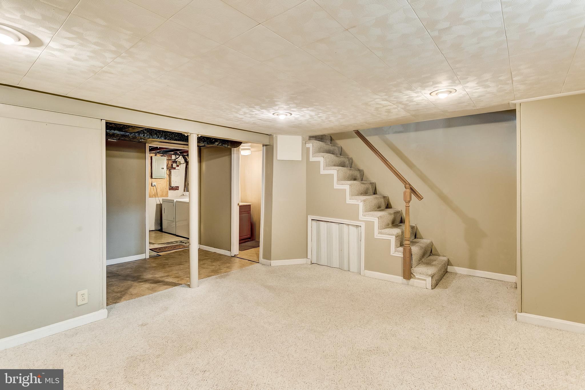 KNETTISHALL - Residential