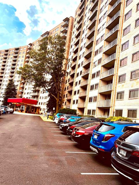 Condo For Rent - 2500 N Van Dorn Street #401<br/> ALEXANDRIA, VA 22302