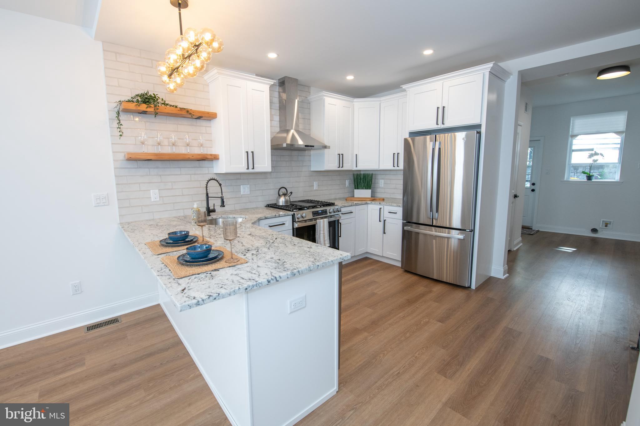 POINT BREEZE - Residential