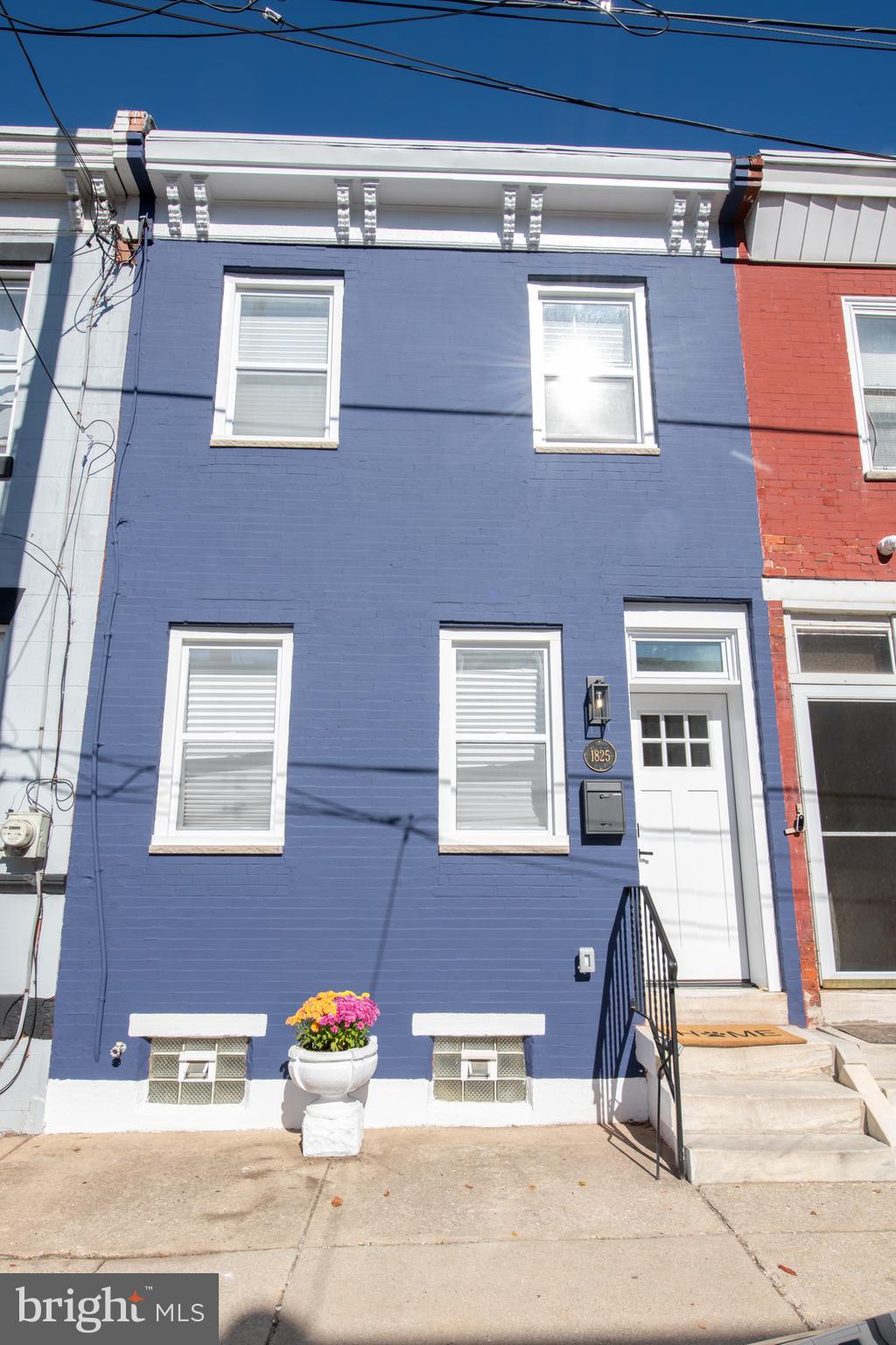 POINT BREEZE - Residential