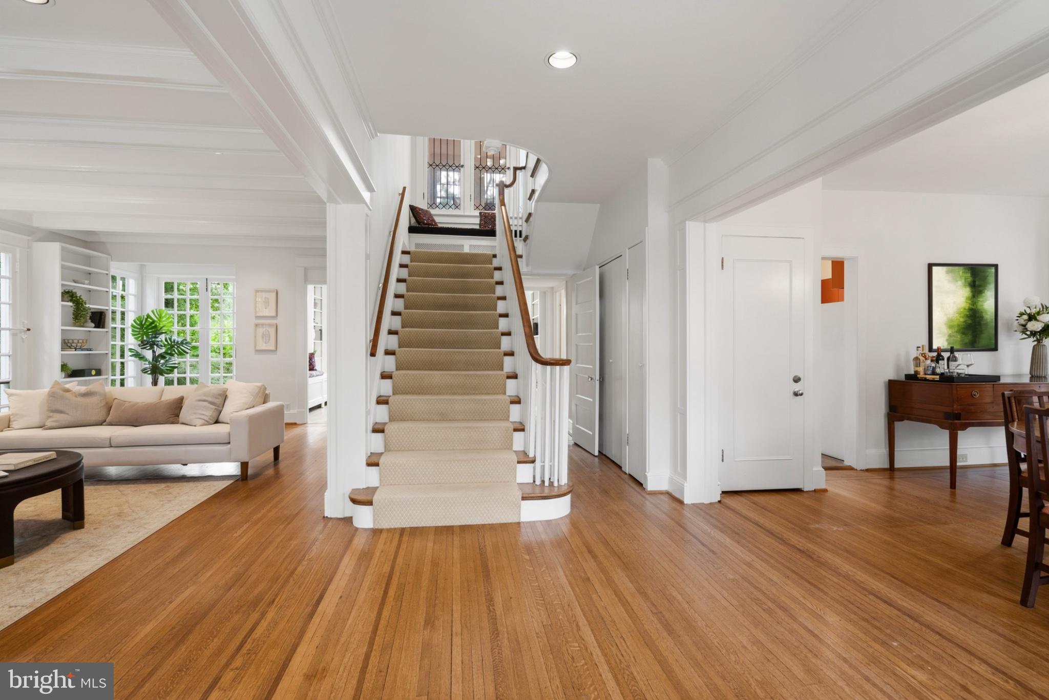 3218 NEWARK STREET NW