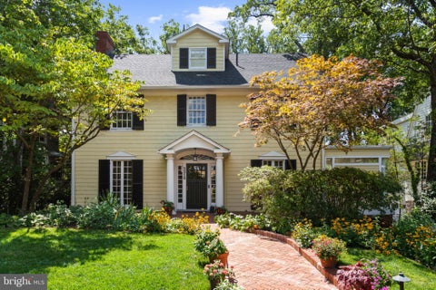 Photo of 3218 Newark Street NW, WASHINGTON, DC 20008 (MLS # DCDC2283148)