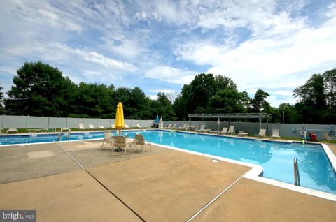 Tiny photo for B 2 Carver Place, LAWRENCEVILLE, NJ 08648 (MLS # NJME2074028)