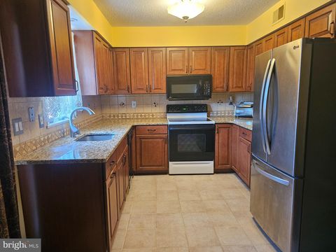 Tiny photo for B 2 Carver Place, LAWRENCEVILLE, NJ 08648 (MLS # NJME2074028)