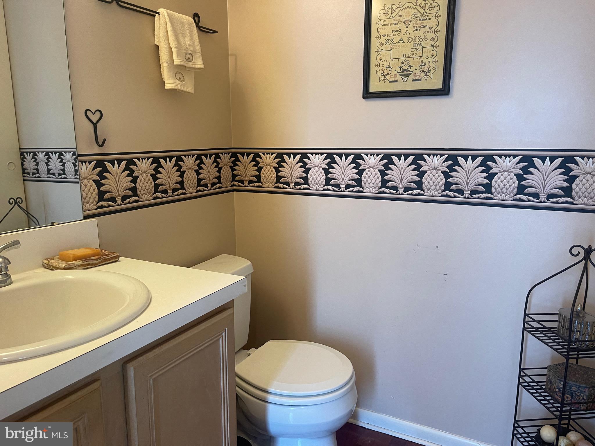 MONTGOMERY PLACE - Residential
