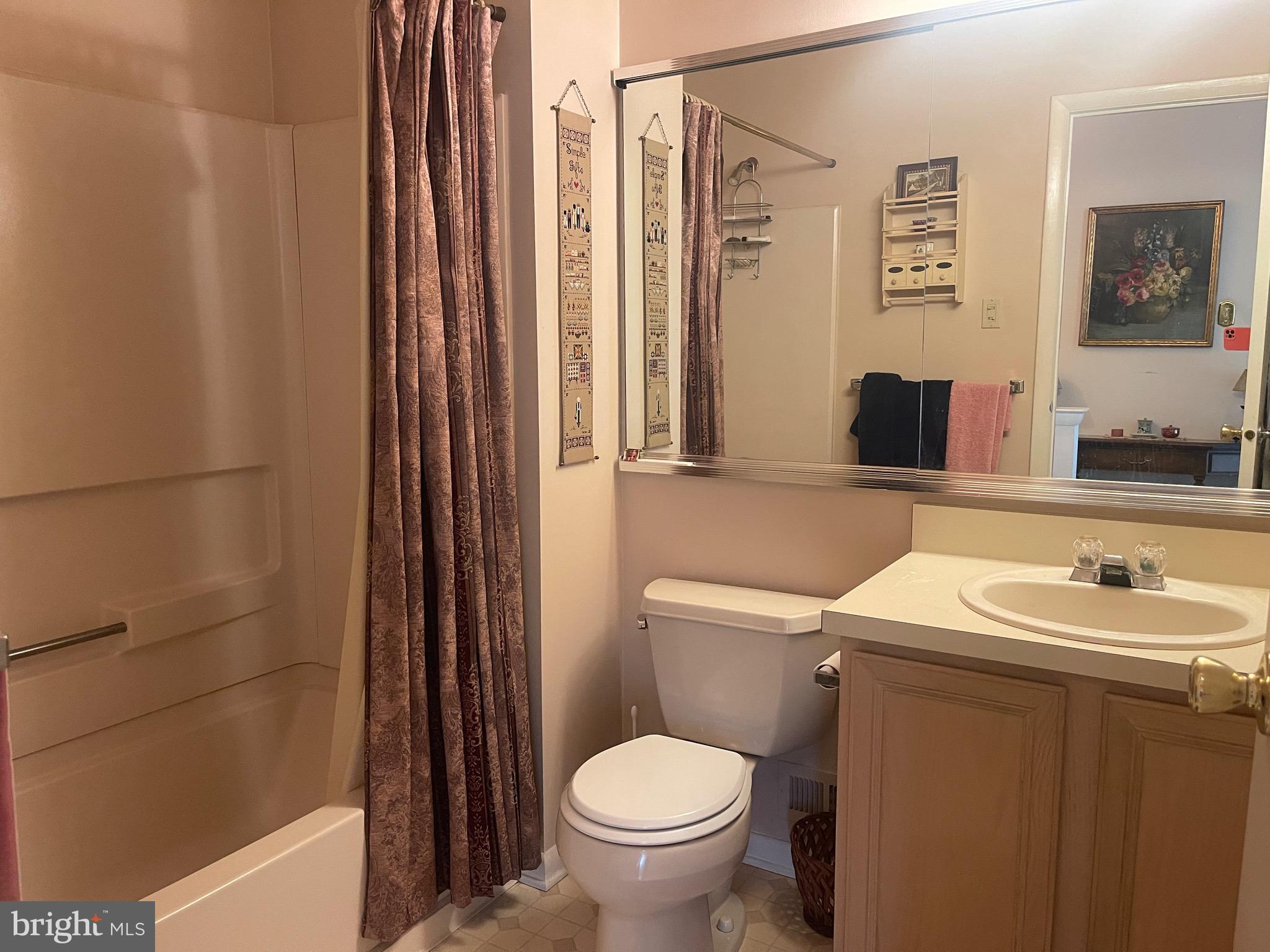 MONTGOMERY PLACE - Residential