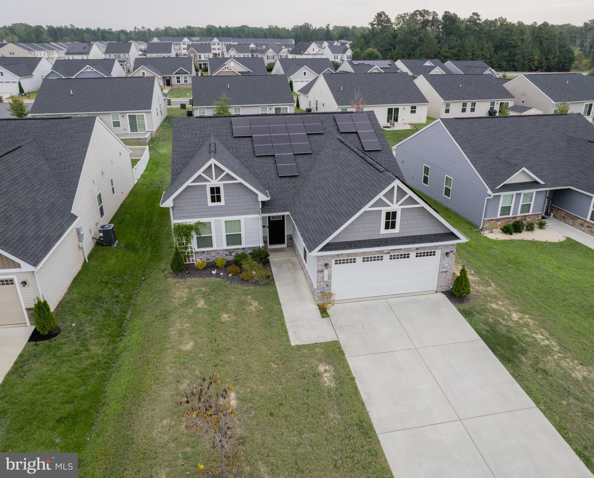7235 PARCHMENT CIRCLE