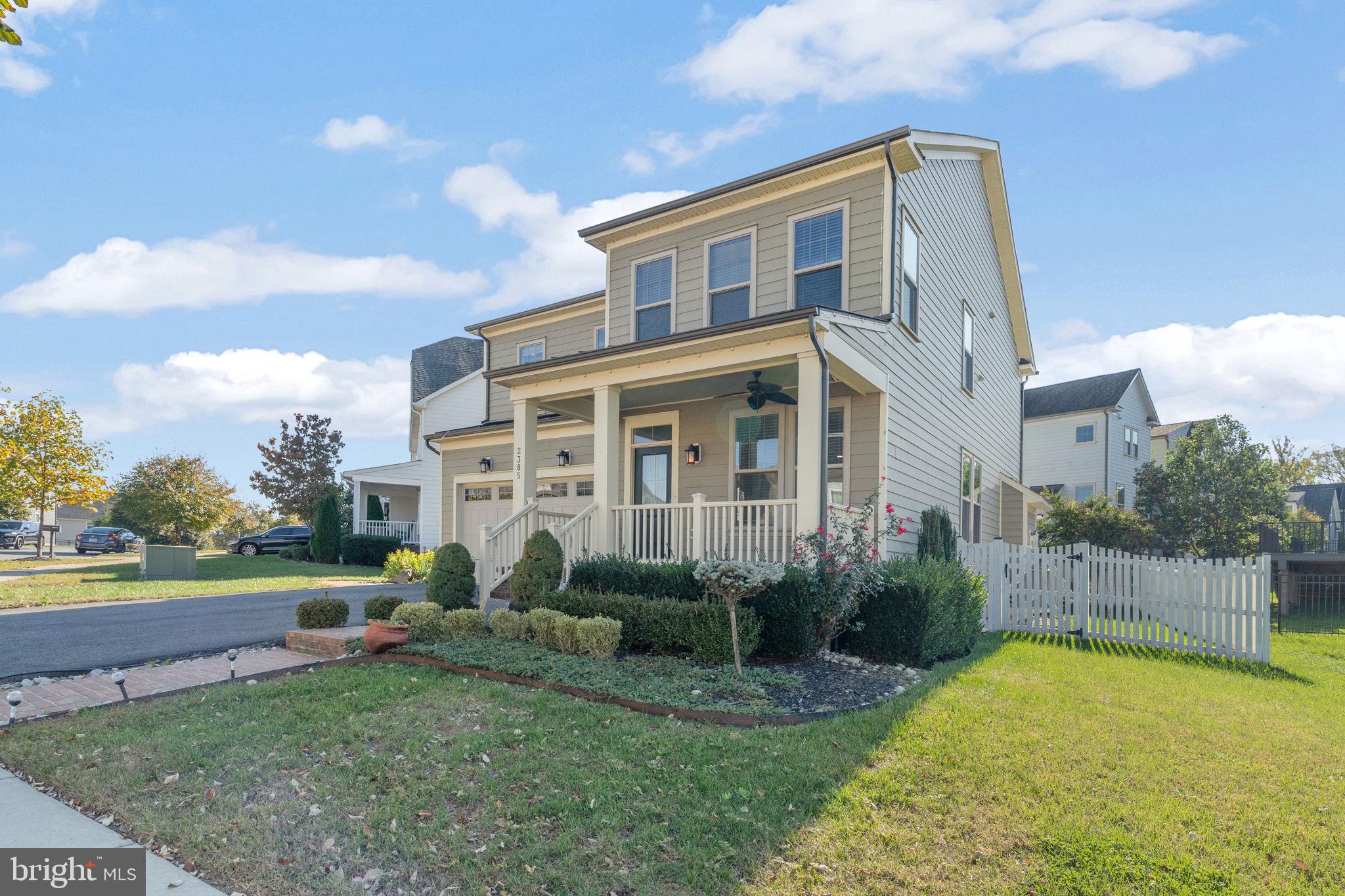 2385 HARMSWORTH DRIVE