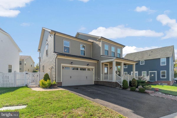 2385 HARMSWORTH DR, DUMFRIES, VA 22026 - Image fa6d51af0c5a36c7e80c785db3e4eee1/994400422