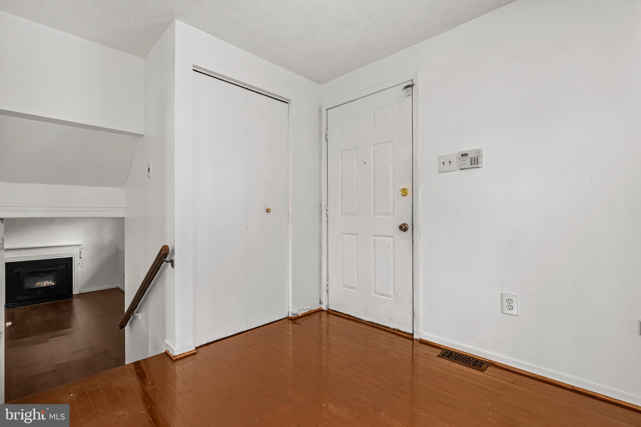 MARLBORO MEADOWS - Residential