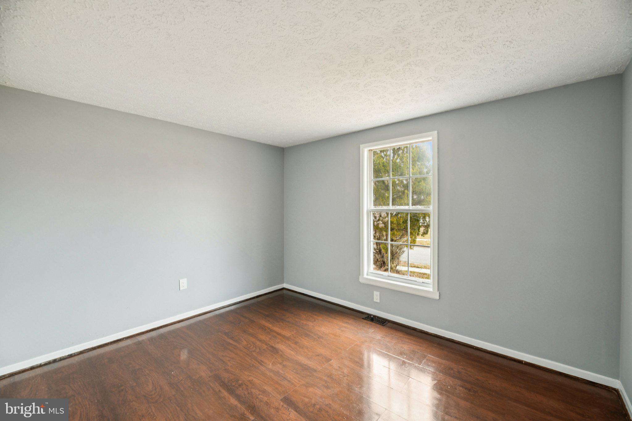 MARLBORO MEADOWS - Residential